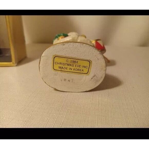 Memories of Santa Ornament 1915, Christmas Eve Inc Vintage 1984 Hanging Ornament - Picture 4 of 5